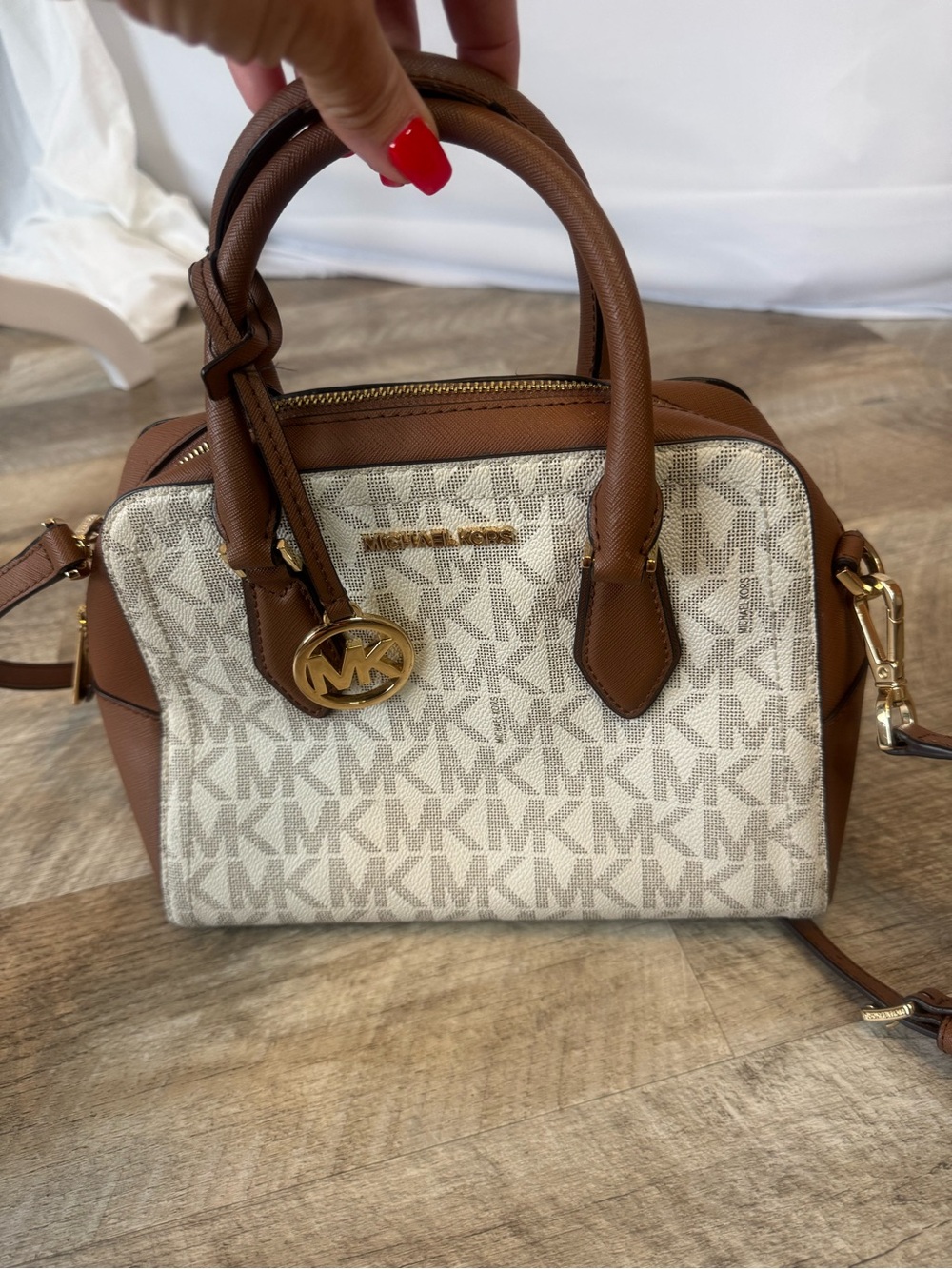 Michael Kors Cream MK Logo Clutch with Brown Leather Trim and shoulder strap - Picture 3 of 15